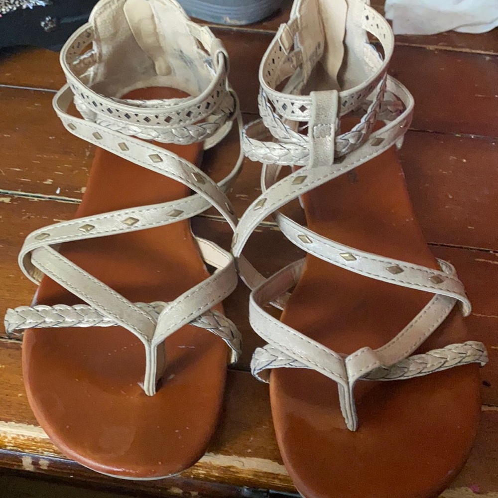 Maurices sandals